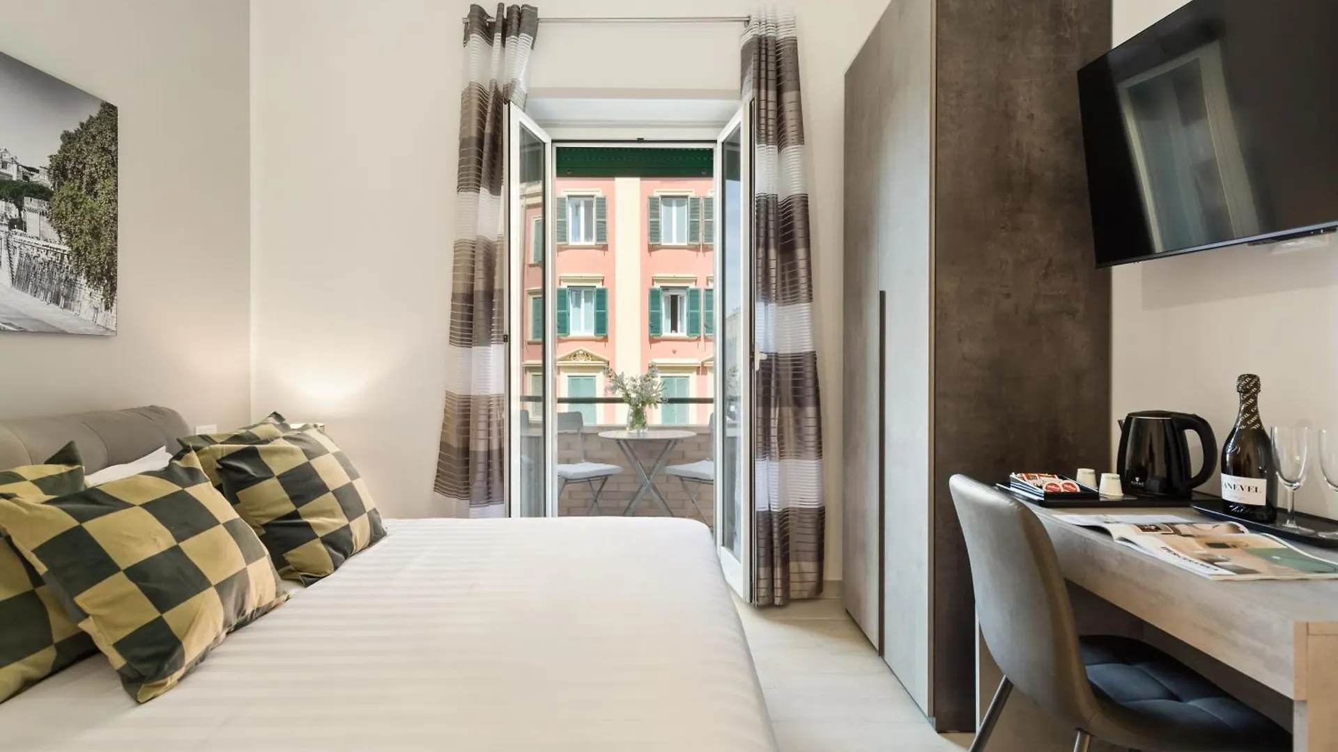 Clodio Welcome - 5 Camere Arredate Con Bagno Interno - Zona Comune - Condizionatori - Rom Italien
