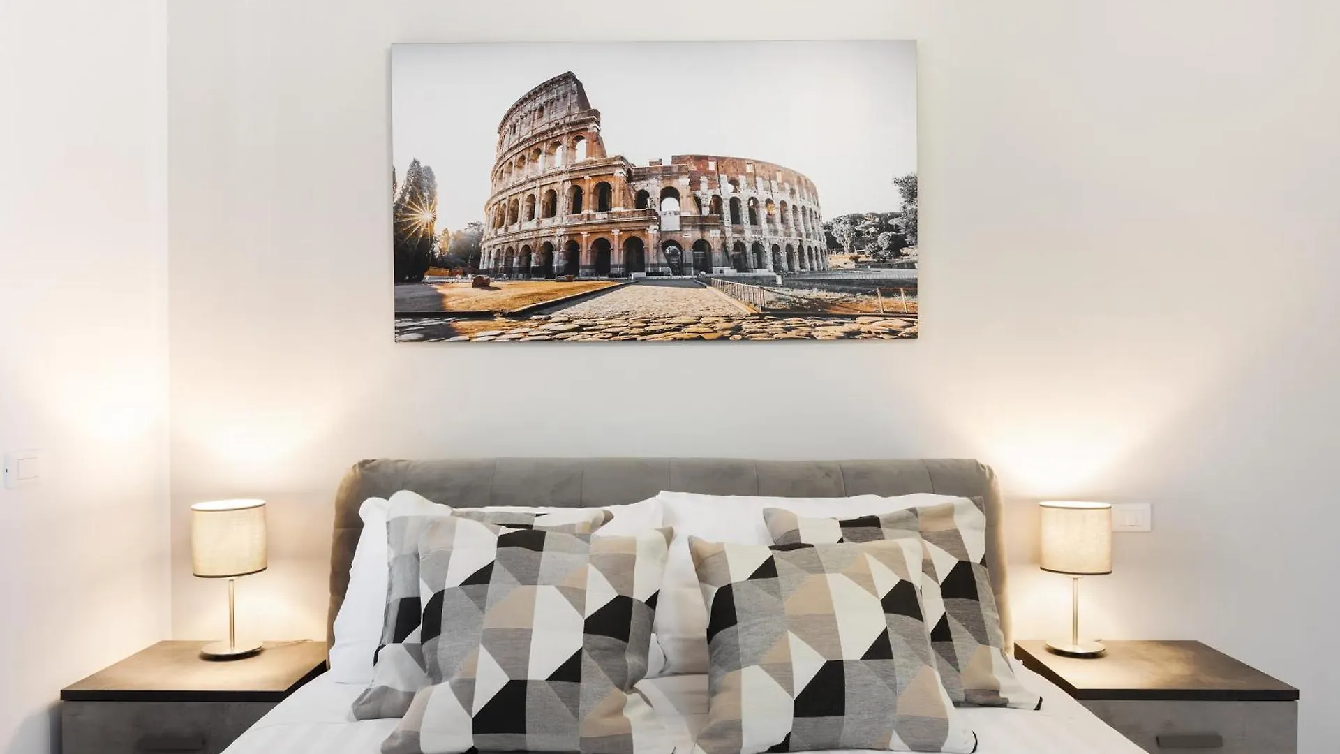 Clodio Welcome - 5 Camere Arredate Con Bagno Interno - Zona Comune - Condizionatori - Rome Guest house